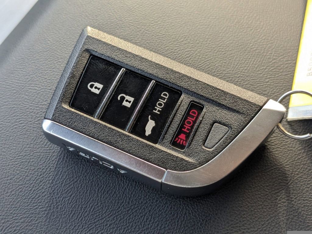 Used 2024 Acura RDX w/ Technology Package image 32