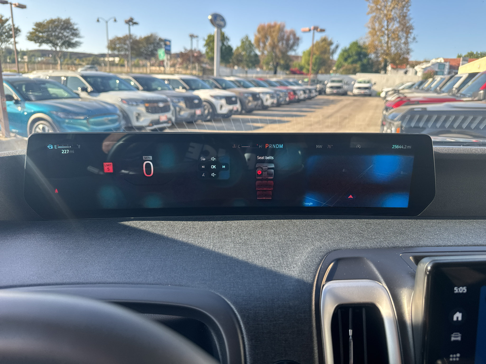 Certified 2025 Ford Expedition Active AWD/4WD image 8