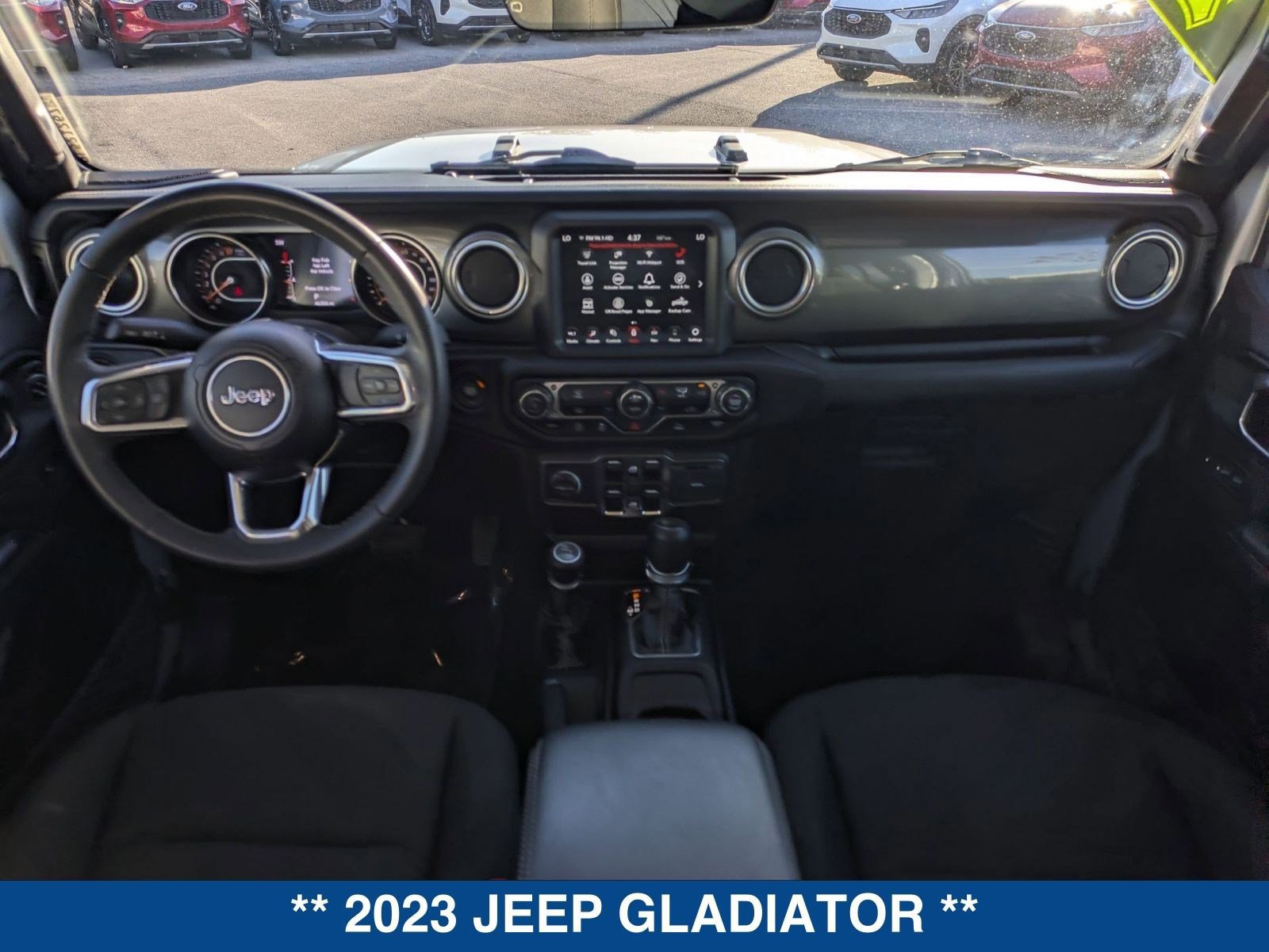 Used 2023 Jeep Gladiator Overland image 16