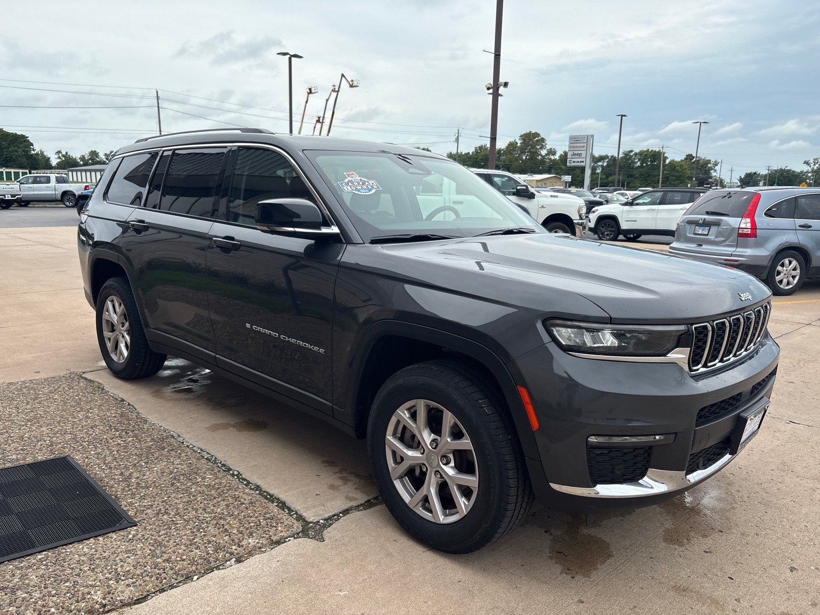 Used 2022 Jeep Grand Cherokee L Limited w/ Luxury Tech Group II AWD/4WD image 20