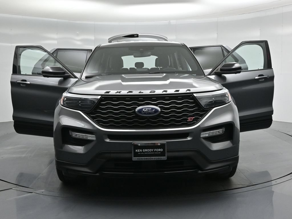 Certified 2021 Ford Explorer ST w/ Equipment Group 401A AWD/4WD image 32