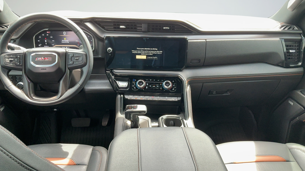 Used 2024 GMC Sierra 1500 AT4 w/ Technology Package AWD/4WD image 7