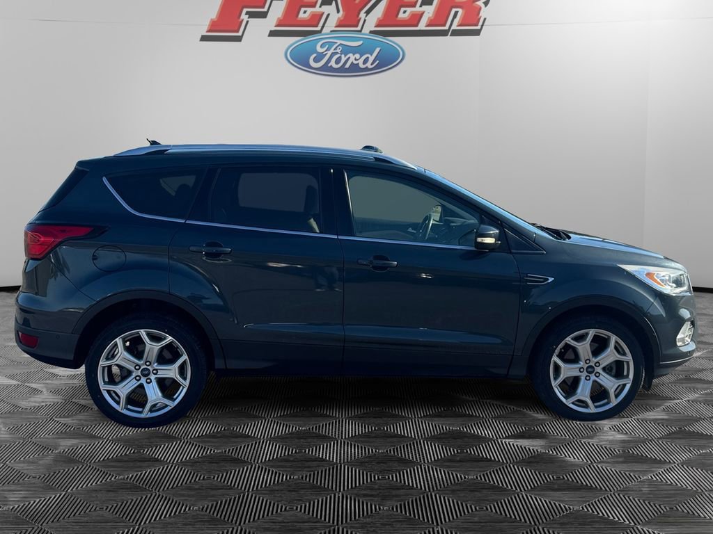 Certified 2019 Ford Escape Titanium image 2