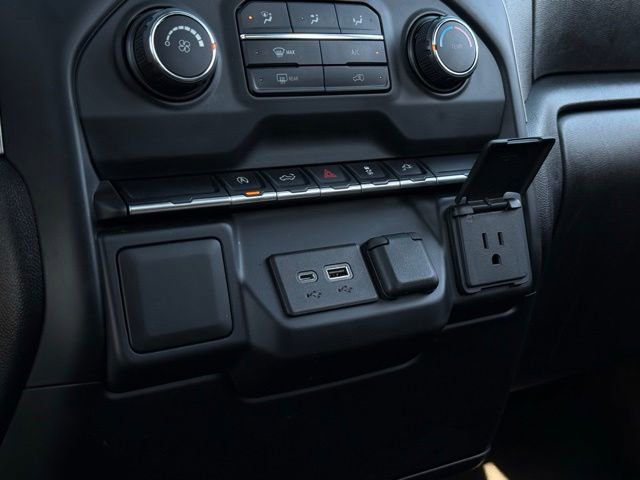 Used 2021 Chevrolet Silverado 1500 Custom AWD/4WD image 20