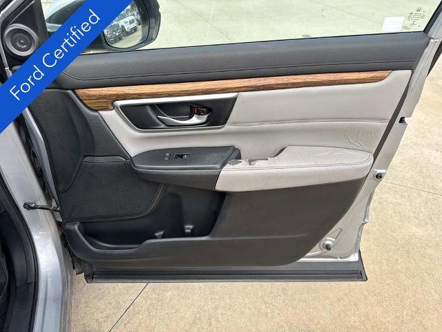 Used 2017 Honda CR-V Touring image 14