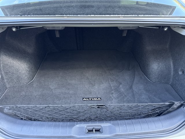 Used 2020 Nissan Altima 2.5 SR FWD image 6