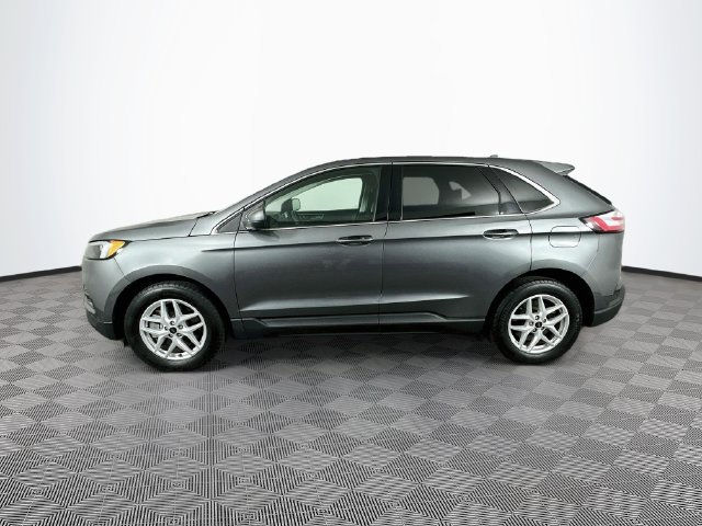 Certified 2024 Ford Edge SEL w/ Convenience Package AWD/4WD image 8
