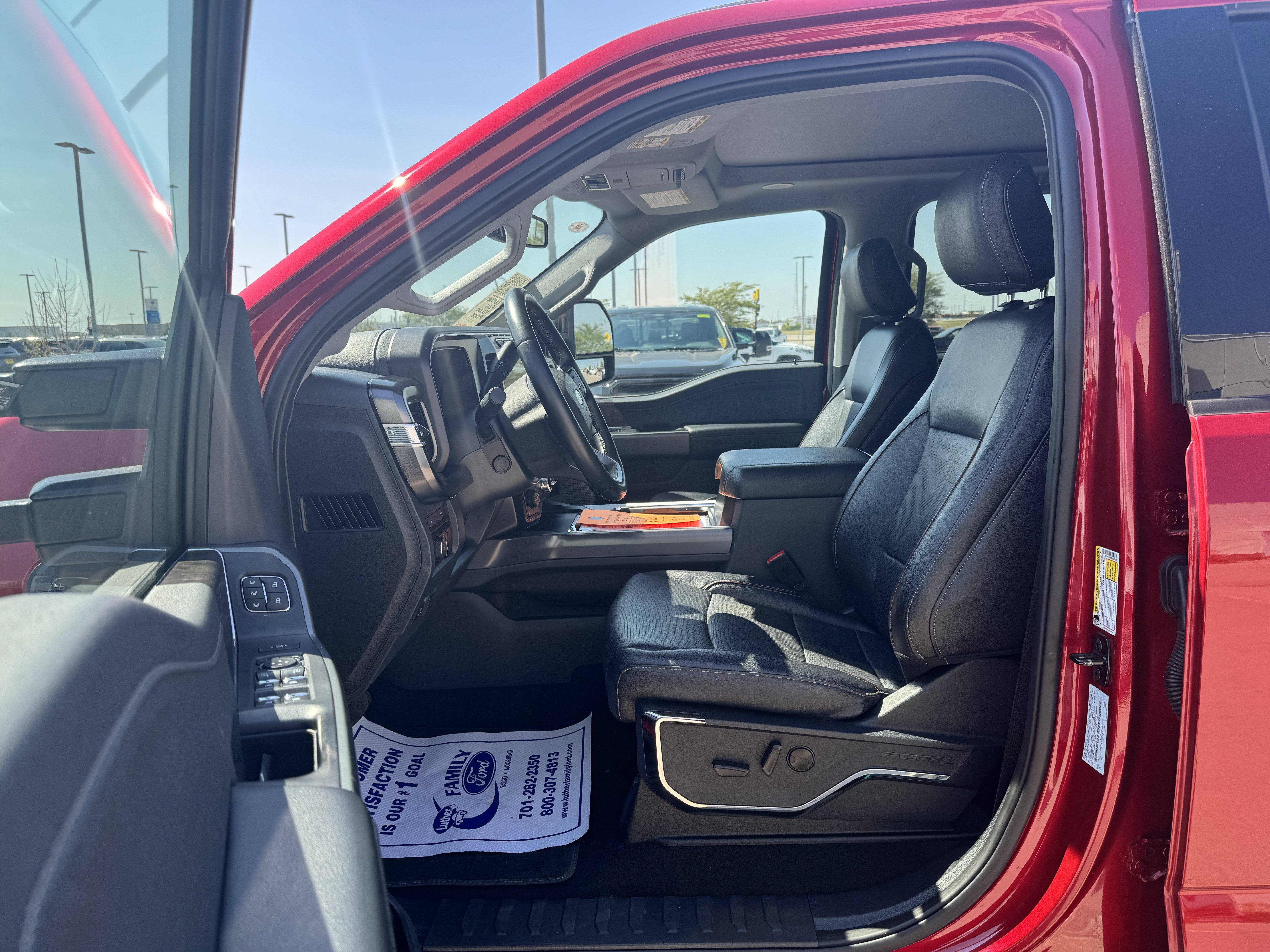 Certified 2024 Ford F350 Lariat w/ Lariat Ultimate Package AWD/4WD image 20