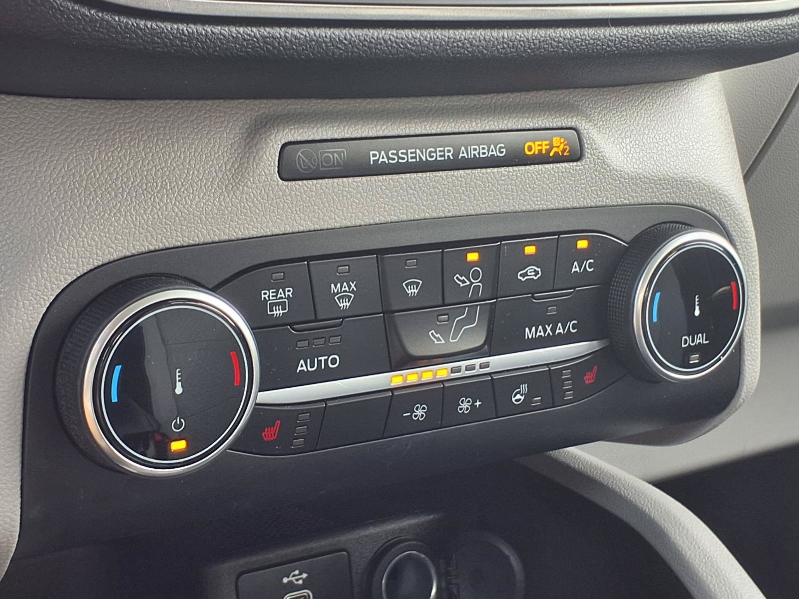 Certified 2024 Ford Escape Active AWD/4WD image 13
