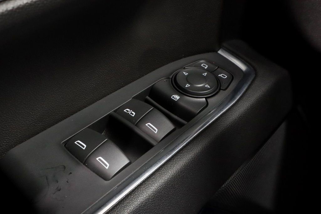 Used 2023 Chevrolet Silverado 1500 LT image 25