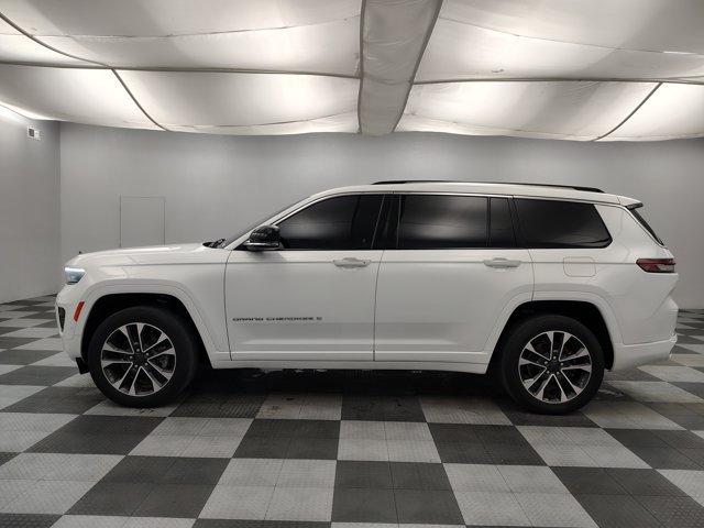 Used 2022 Jeep Grand Cherokee L Overland w/ Luxury Tech Group IV AWD/4WD image 7
