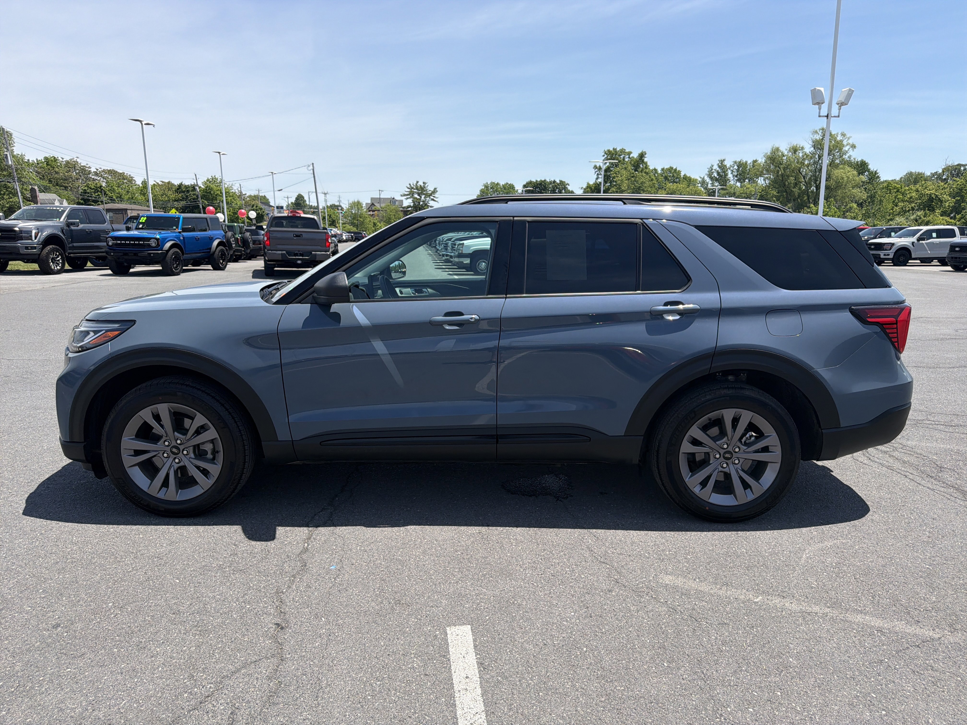Certified 2026 Ford Explorer Active w/ Active Comfort Package AWD/4WD image 7