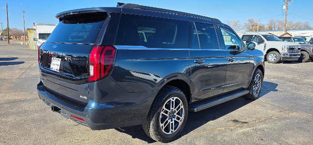 Certified 2025 Ford Expedition Max Active AWD/4WD image 4