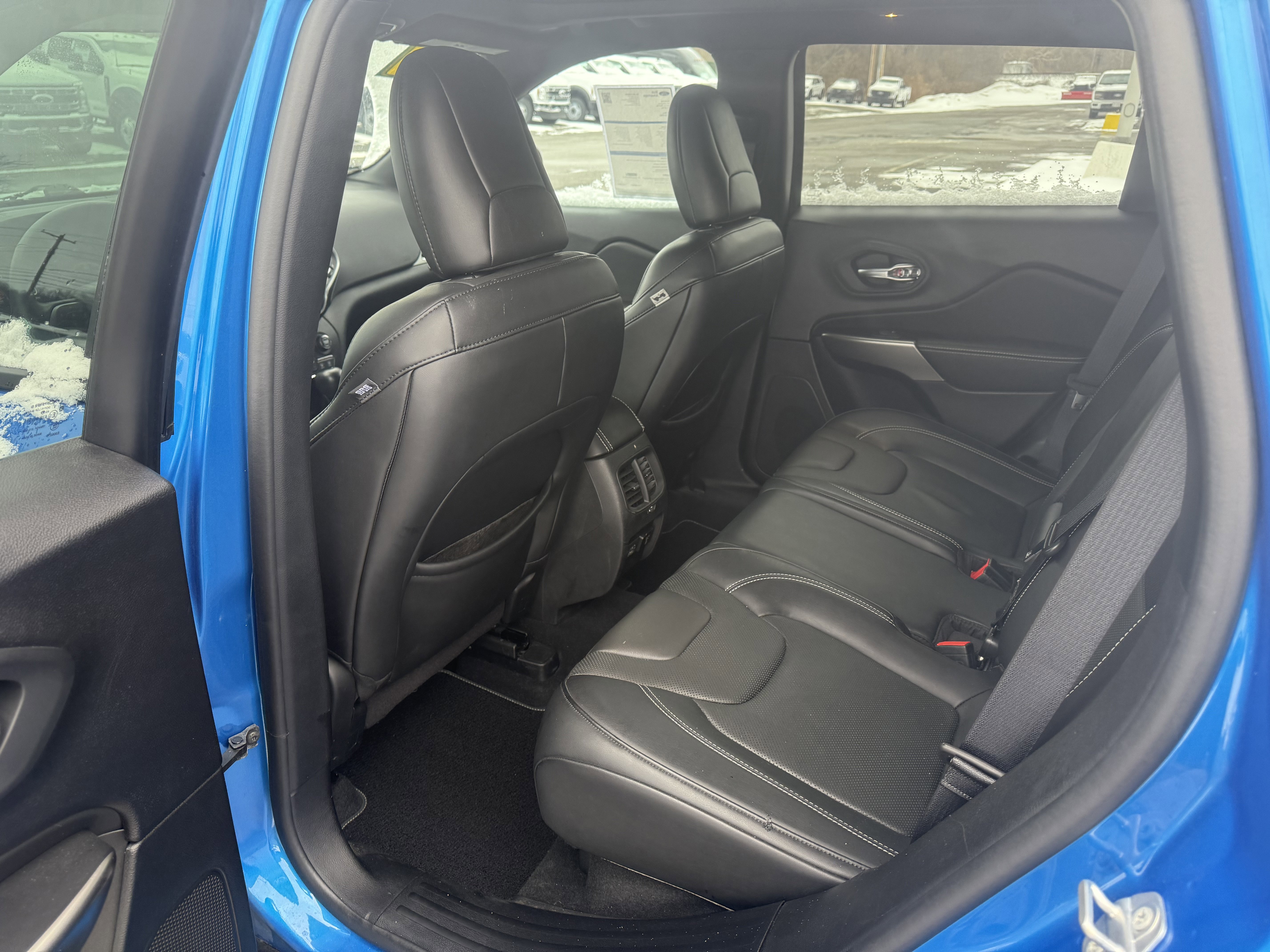 Used 2021 Jeep Cherokee Latitude Lux 80th Anniv w/ Quick Order Package 26U 80TH image 8