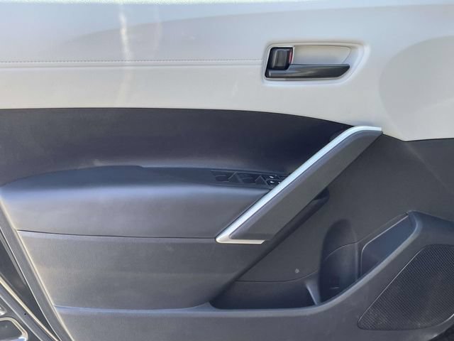 Used 2024 Toyota Corolla Cross L FWD image 13