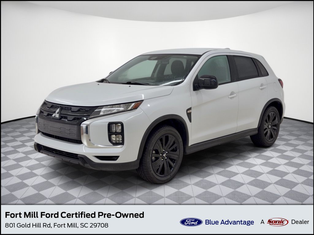 Used 2025 Mitsubishi Outlander Sport LE AWD/4WD image 1