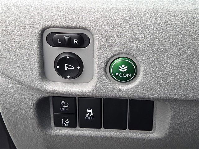 Used 2020 Honda Pilot LX image 24