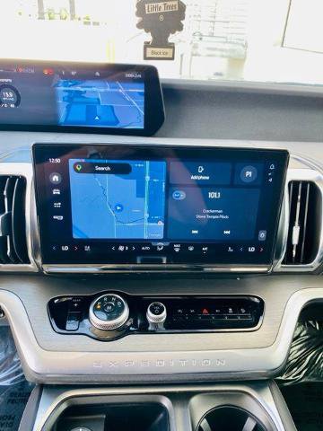 Certified 2025 Ford Expedition Max Platinum AWD/4WD image 15