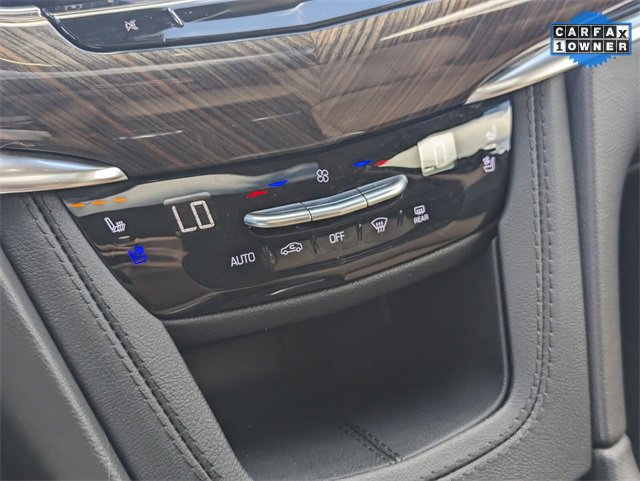 Used 2024 Cadillac XT6 Sport w/ Platinum Package image 27