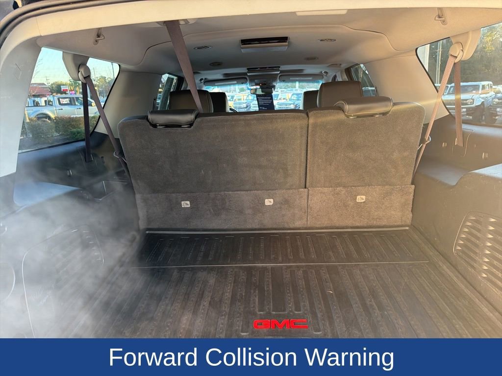 Used 2017 GMC Yukon XL Denali w/ Open Road Package image 11