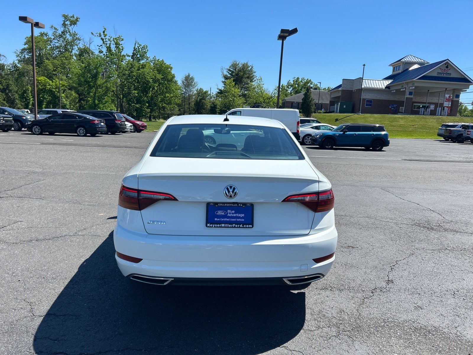 Used 2019 Volkswagen Jetta R-Line FWD image 12