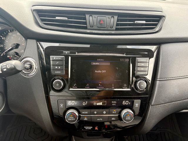 Used 2020 Nissan Rogue SV AWD/4WD image 13