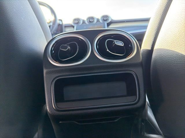 Used 2022 Mercedes-Benz C 300 C 300 image 18