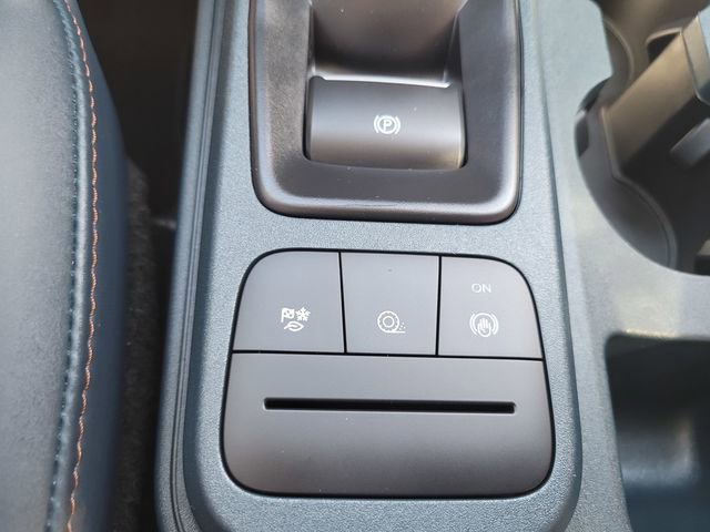 Certified 2024 Ford Maverick Lariat image 25