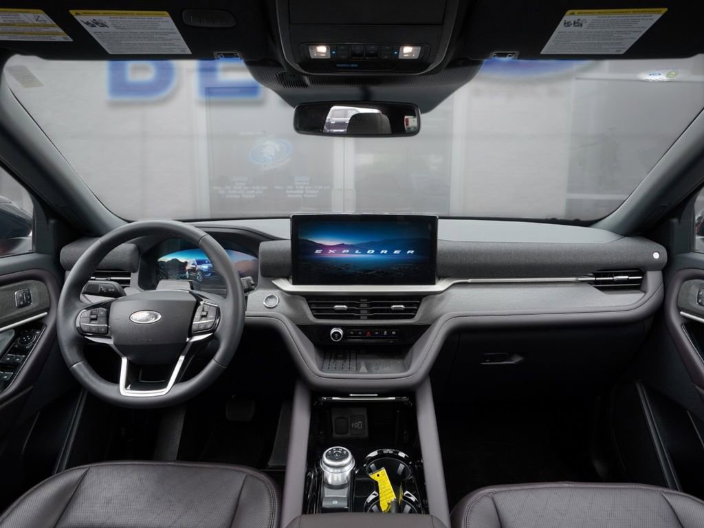 Certified 2025 Ford Explorer Platinum AWD/4WD image 19