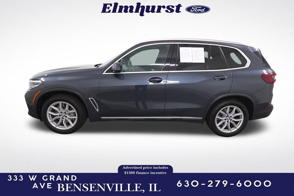 Used 2022 BMW X5 xDrive40i w/ Parking Assistance Package AWD/4WD image 2