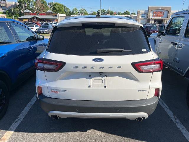 Certified 2023 Ford Escape Active w/ Tech Pack #1 AWD/4WD image 3