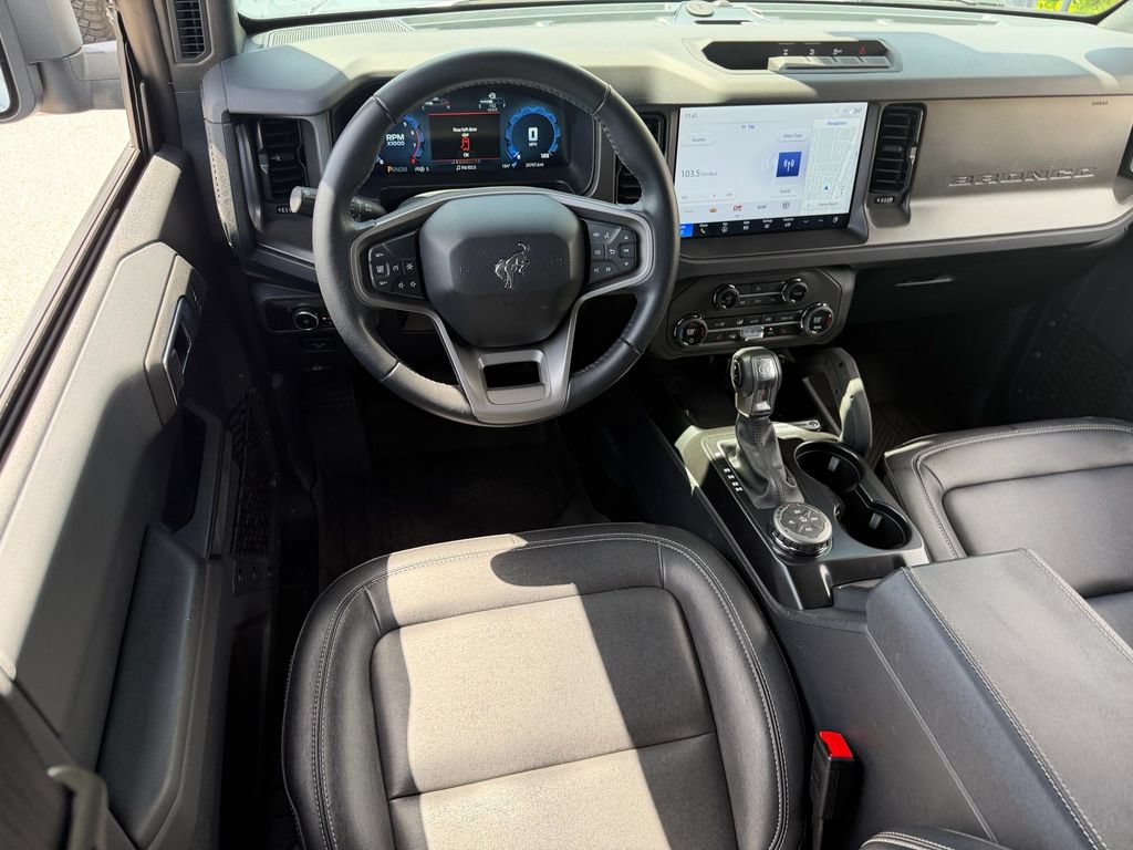 Certified 2025 Ford Bronco Big Bend w/ Black Diamond Package AWD/4WD image 14