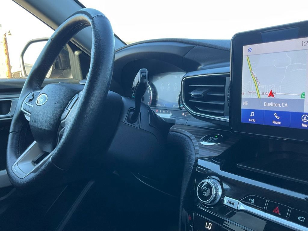 Certified 2021 Ford Explorer Limited w/ Equipment Group 301A image 59