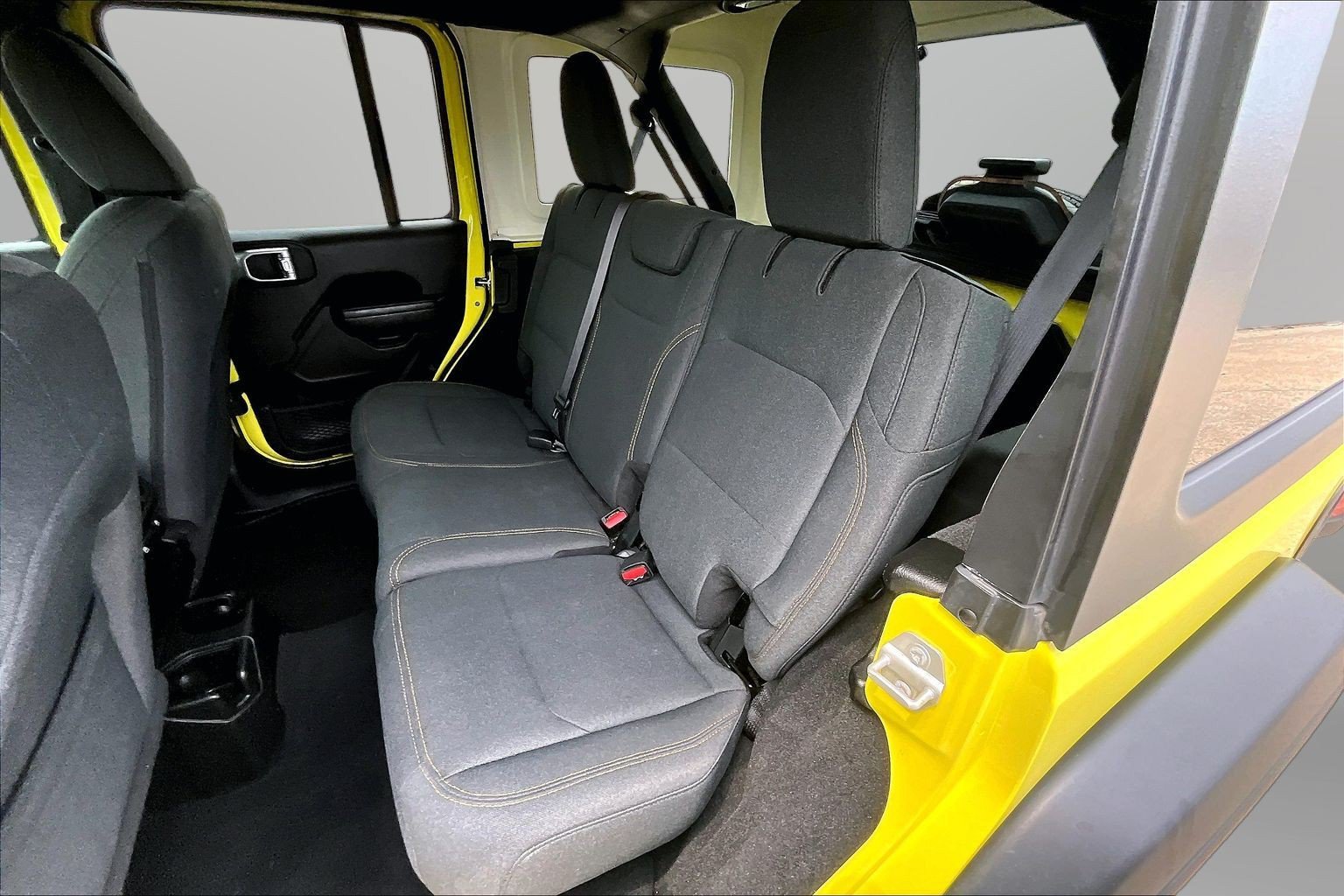 Used 2024 Jeep Wrangler Unlimited Sport AWD/4WD image 17