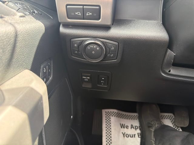 Certified 2018 Ford F150 Platinum AWD/4WD image 33