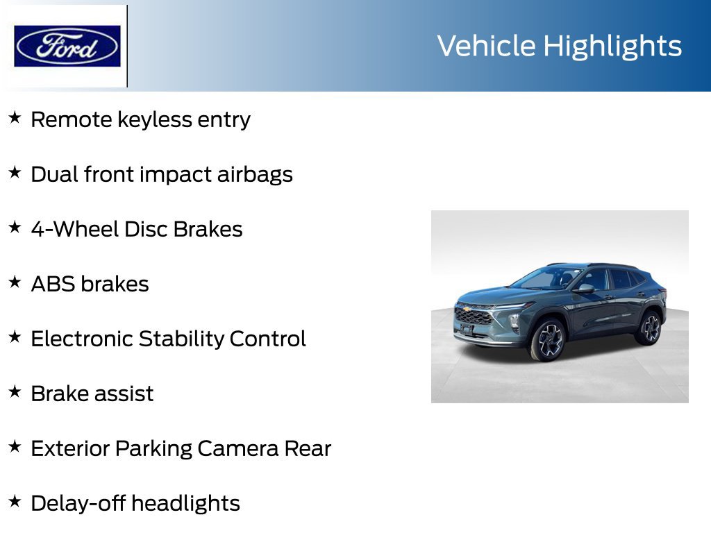Used 2025 Chevrolet Trax LT FWD image 19