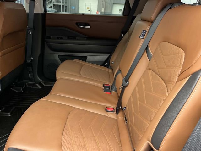 Used 2024 Nissan Pathfinder Platinum w/ Cargo Package FWD image 26