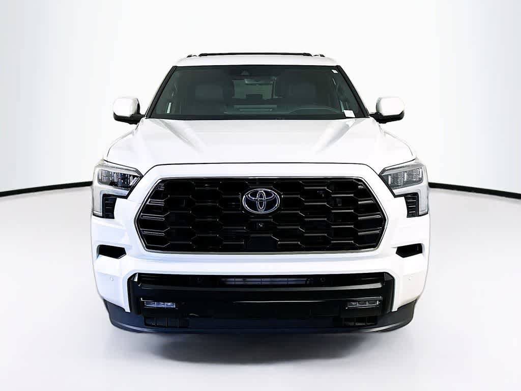 Used 2023 Toyota Sequoia Platinum AWD/4WD image 6