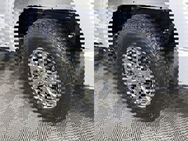 Certified 2022 Ford F150 XLT w/ Equipment Group 302A High image 9