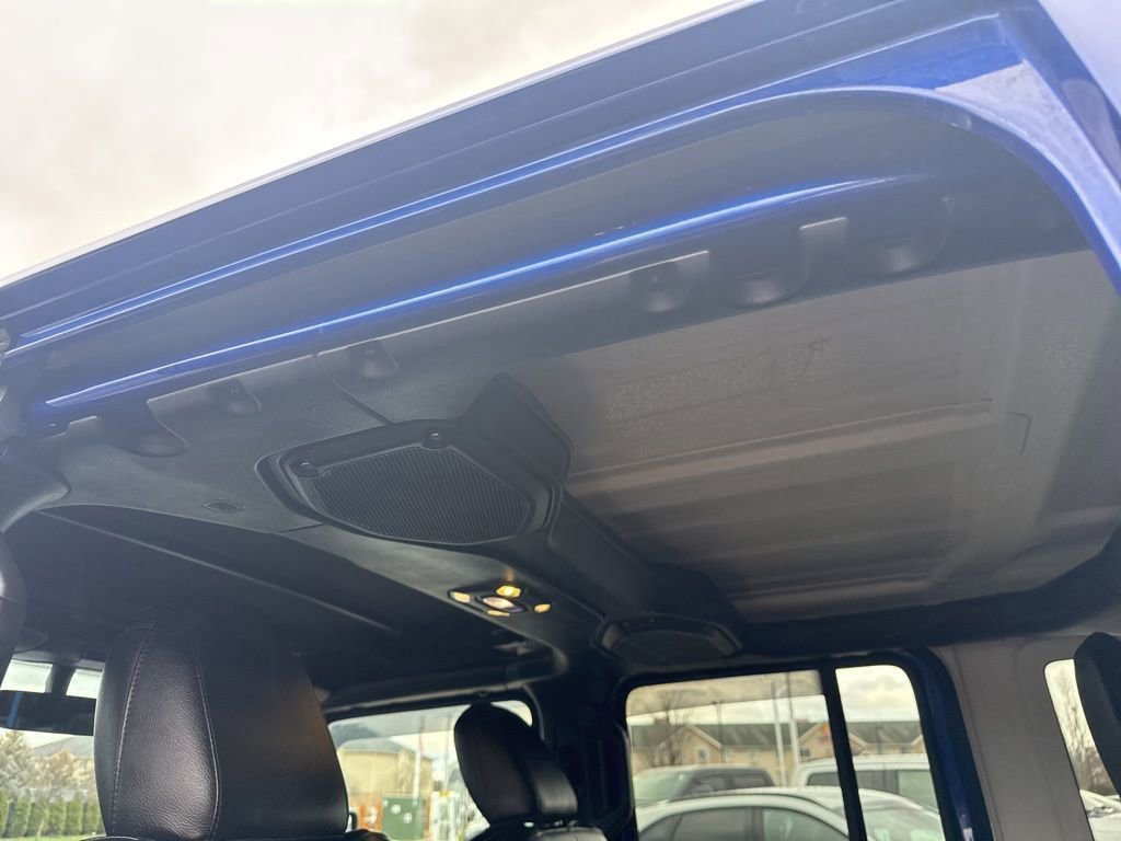 Used 2019 Jeep Wrangler Unlimited Sahara w/ Uconnect 4C Nav & Sound Group image 60