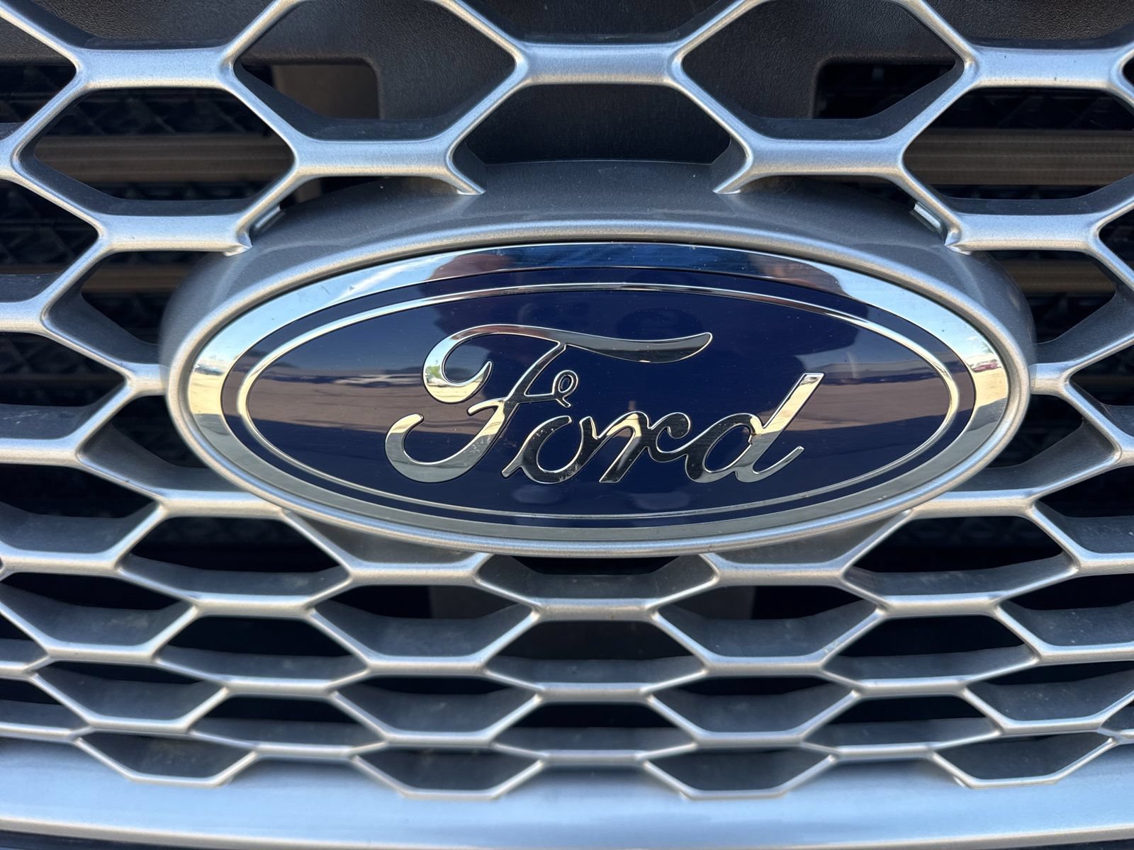 Certified 2024 Ford Edge SEL w/ Convenience Package AWD/4WD image 13
