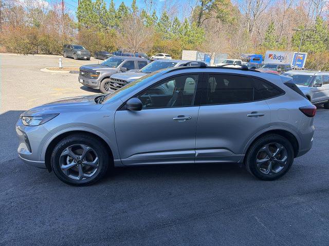 Certified 2023 Ford Escape ST-Line w/ Tech Pack #1 image 3