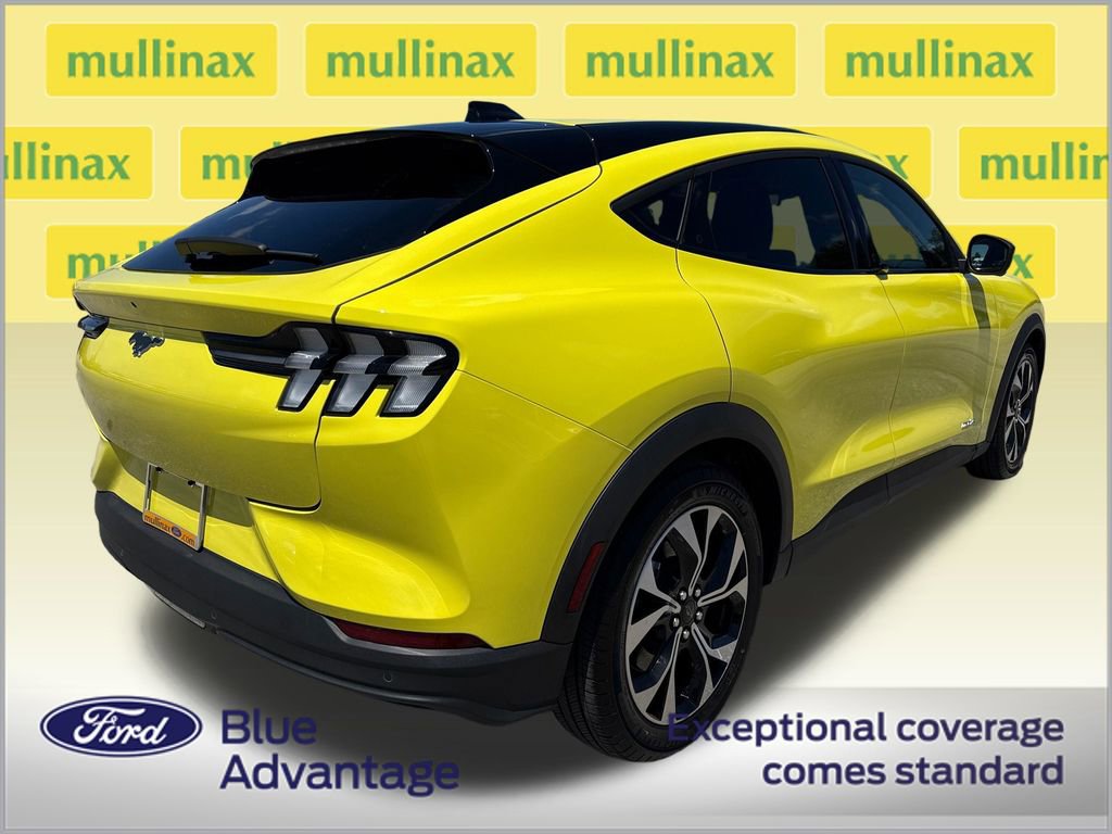 Certified 2025 Ford Mustang Mach-E Select RWD image 4