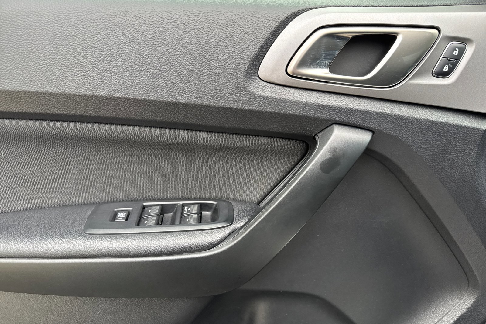 Certified 2019 Ford Ranger XLT w/ Equipment Group 302A Luxury image 11