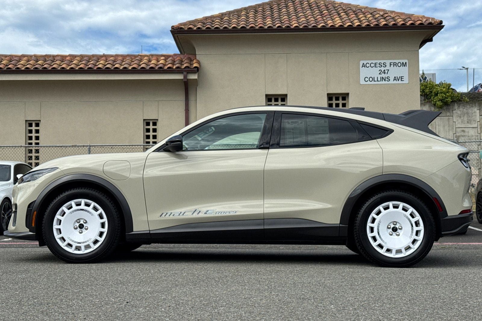 Certified 2025 Ford Mustang Mach-E GT AWD/4WD image 10
