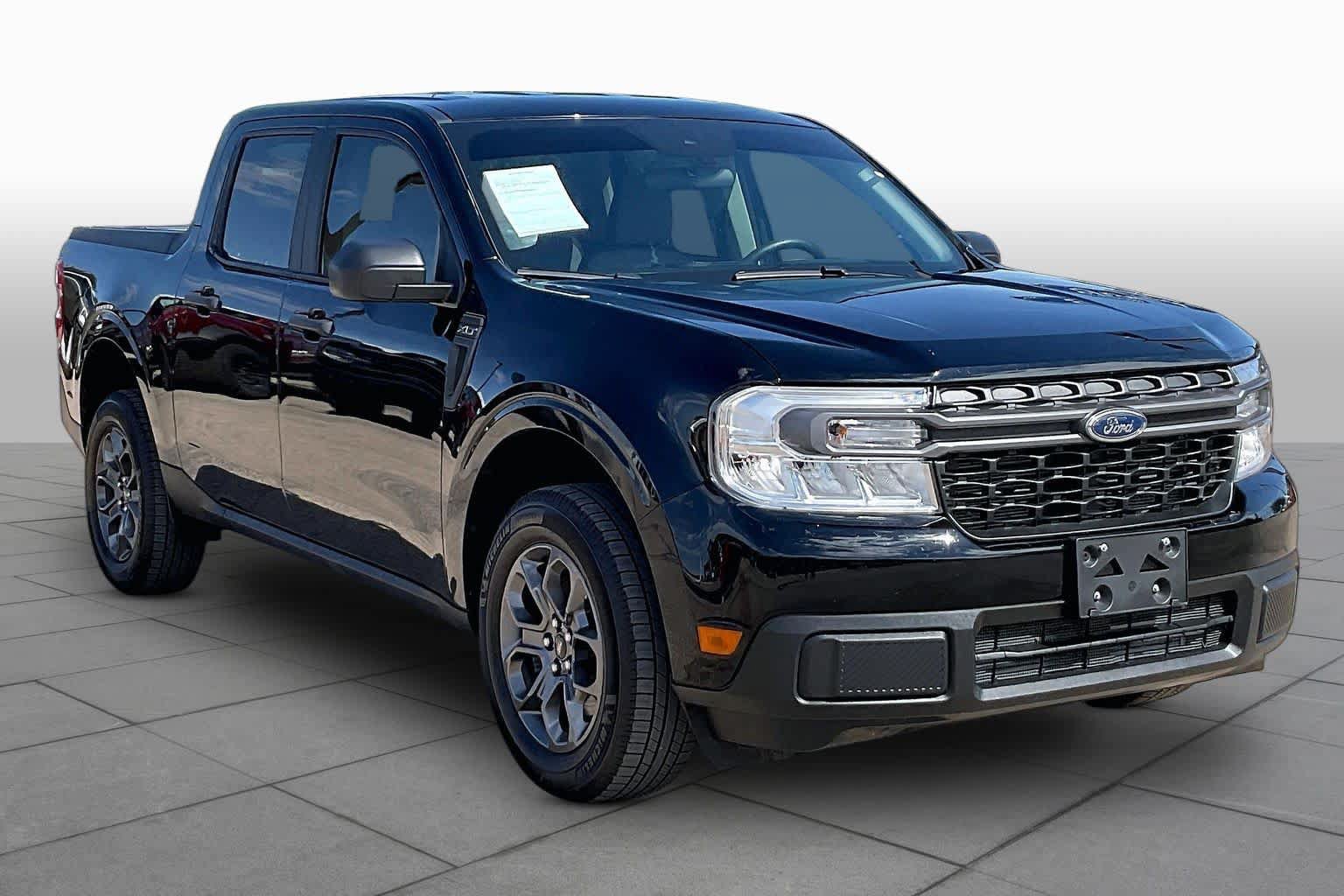 Certified 2024 Ford Maverick XLT FWD image 3