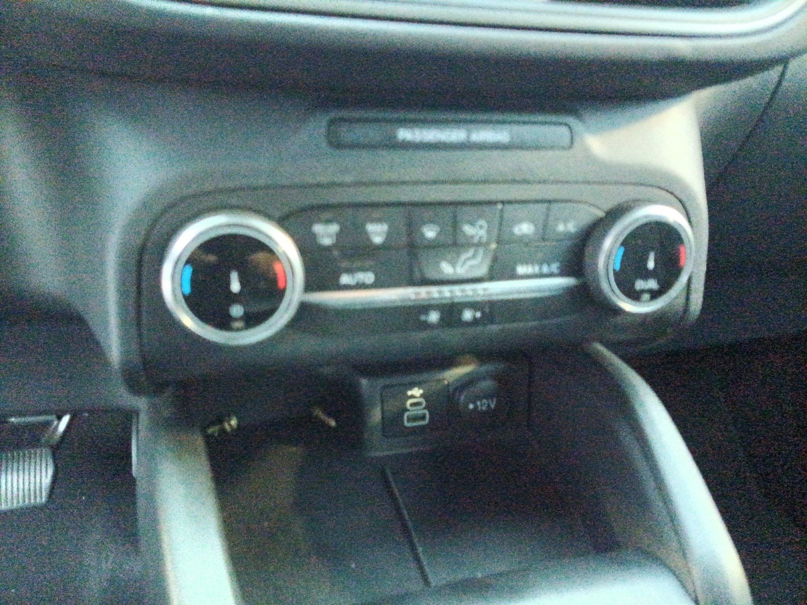 Certified 2025 Ford Escape Active AWD/4WD image 13