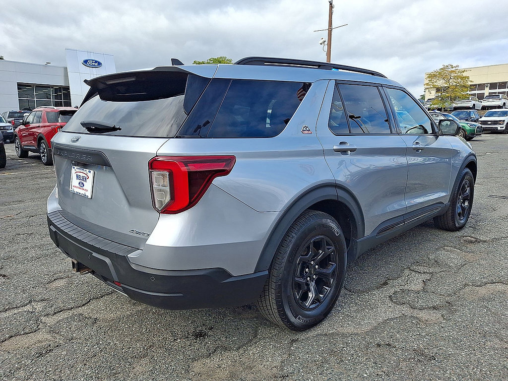 Certified 2022 Ford Explorer Timberline w/ Timberline Technology Package AWD/4WD image 8
