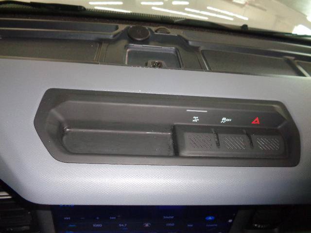Certified 2024 Ford Bronco Big Bend AWD/4WD image 17