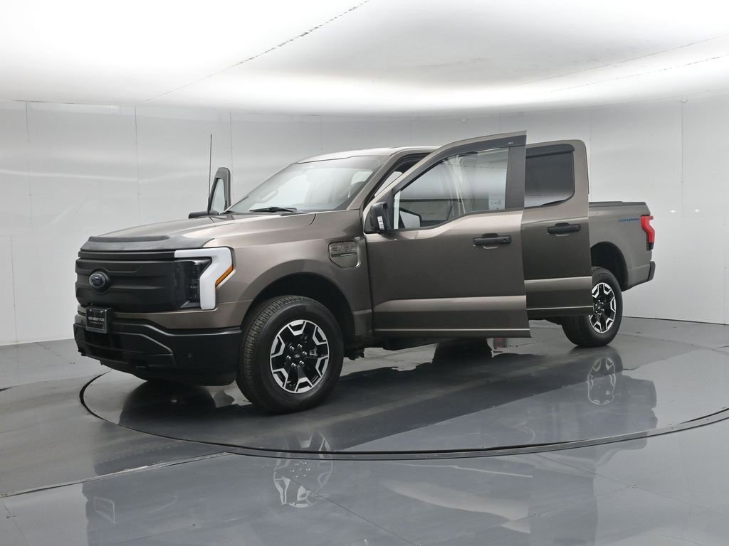 Certified 2023 Ford F150 Lightning Pro w/ Tow Technology Package AWD/4WD image 32